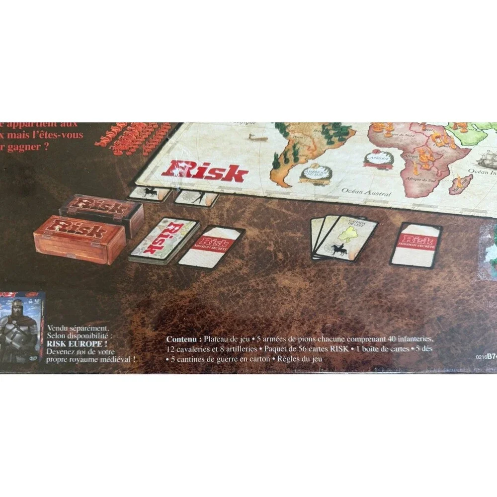 Hasbro Gaming Risk Strategy Board Game Complete Set w/ Cards & Dice Ages 10+